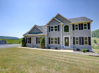 1523 Ridge Rd, Jersey Shore, PA 17740