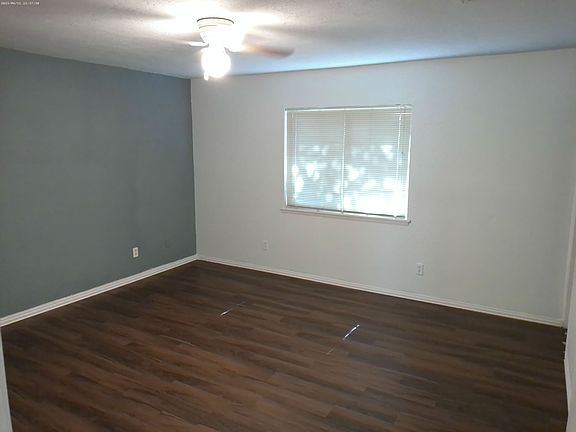 2nd image of 5809 Maiden Ln