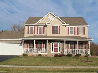4121 Willow Bend Rd, Mechanicsburg, PA