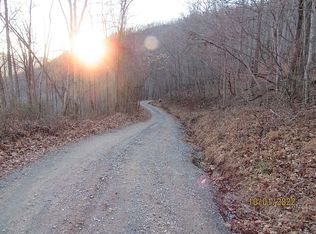 97 Sassafras Valley Rd, Swannanoa, NC 28778