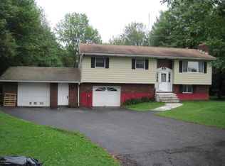 Rr1 BOX 536, Carbondale, PA 18407