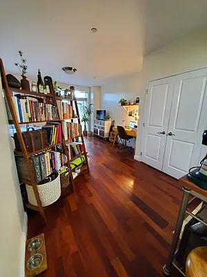 Rented by EXR | media 18