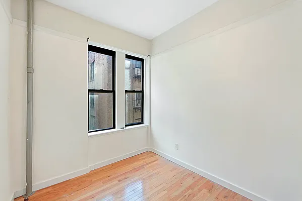 Rented by Living New York | media 13