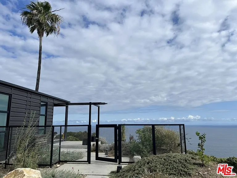31415 Anacapa View Dr — Photo 2