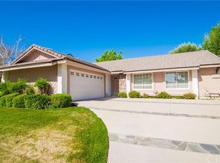 25717 Lochmoor Rd, Santa Clarita, CA 91355