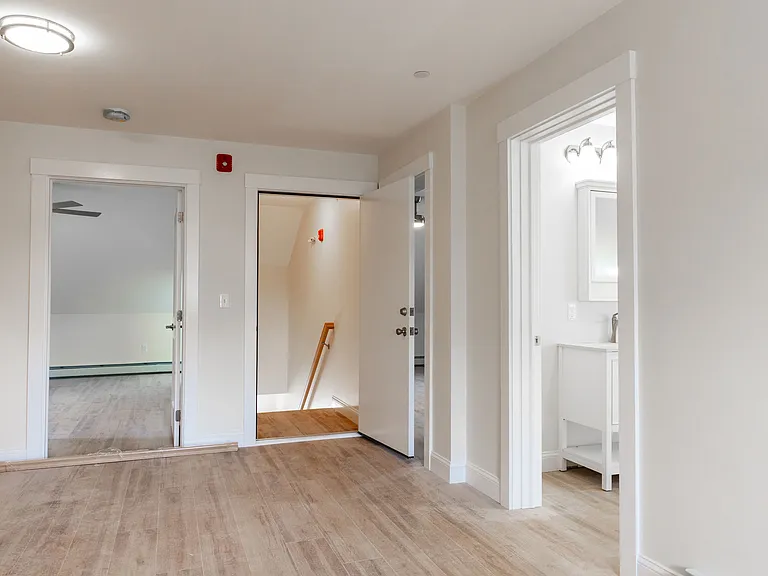 71 Friend St #4 — Photo 11