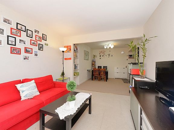 2nd image of 3344 93rd St APT 6T