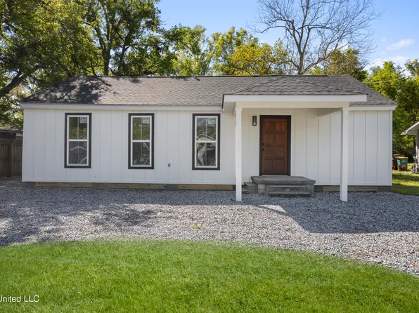1115 Iris St, Long Beach, MS 39560