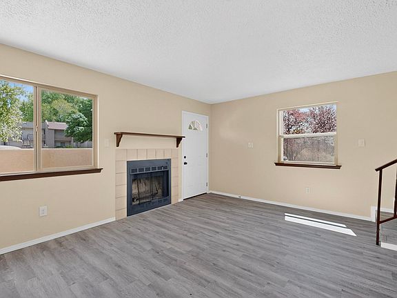 4th image of 4561 Inca St NE