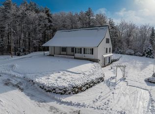 6 Robinson Rd, Sanbornville, NH 03872