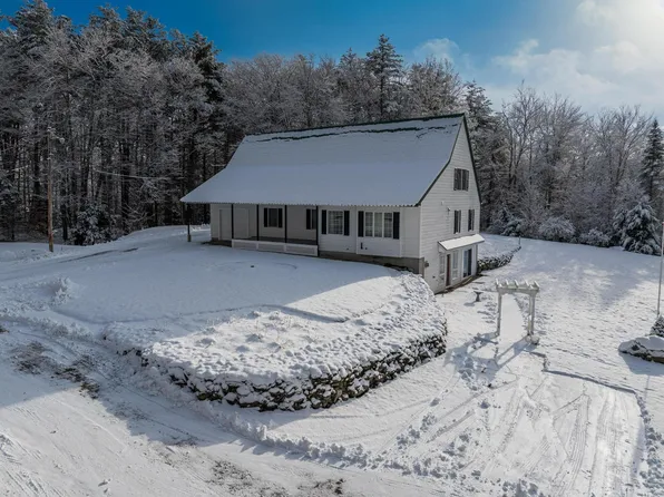 6 Robinson Road, Brookfield, NH 03872