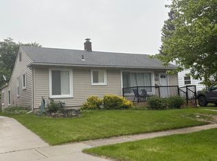 622 N Vermont Ave, Royal Oak, MI 48067