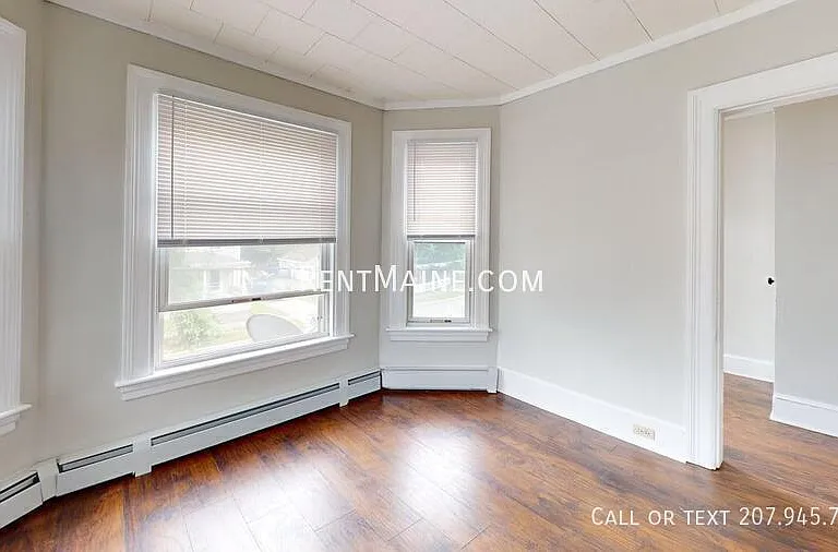 99 Sanford St #B — Photo 2