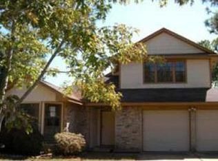 15727 Oak Mountain Dr, Houston, TX 77095