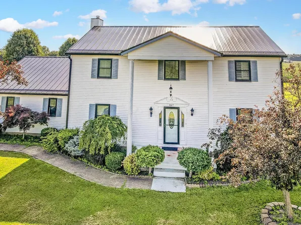 867 Bogus Rd SE, Washington Court House, OH 43160