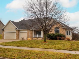 326 Turnberry Dr, Norwalk, IA 50211