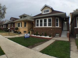 8621 S Euclid Ave, Chicago, IL 60617