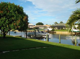 3402 SE Fairway W, Stuart, FL 34997