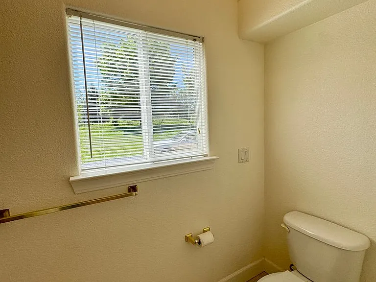 6255 Peacock Way — Photo 29