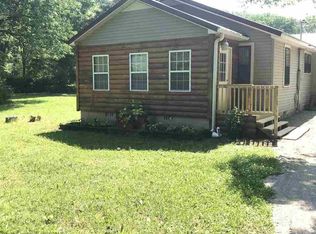 13 Hurt St, Scottsboro, AL 35769