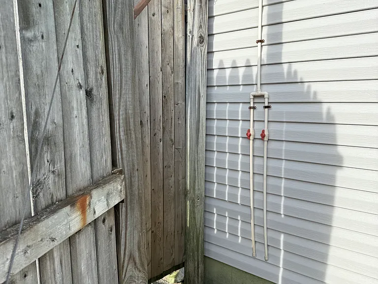 112 Oakdale Ave — Photo 13
