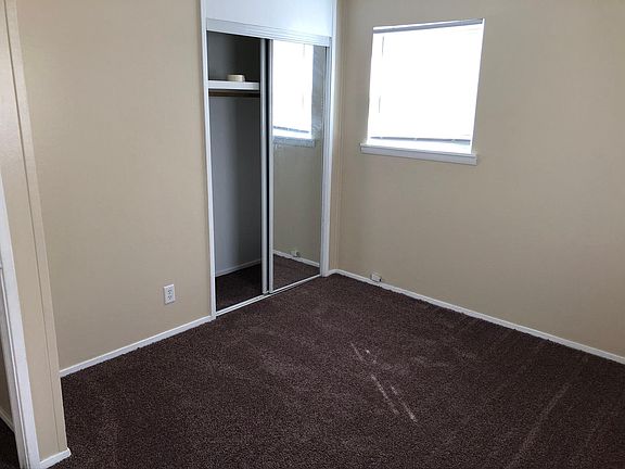 4th image of 7332 Parkside Dr