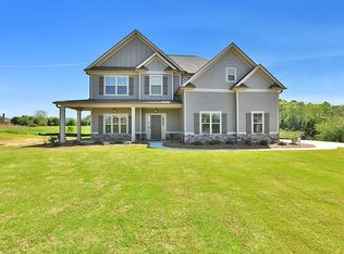 32 Hammock Dr, Senoia, GA 30276