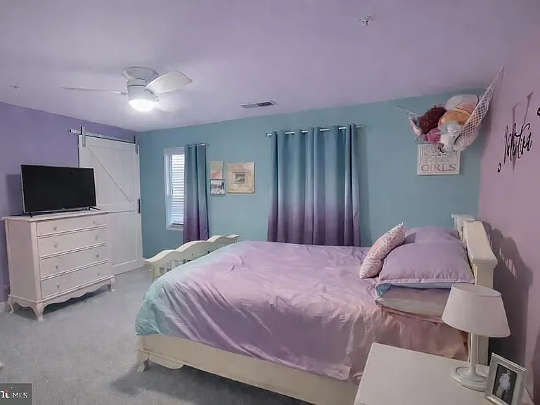9705 Blandwood Way — Photo 16