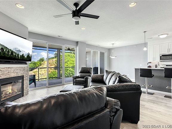 5th image of 100 Trinity Pointe Dr Unit 4Q