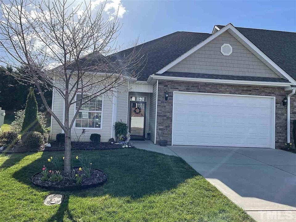 1st image of 607 Village Lake Dr