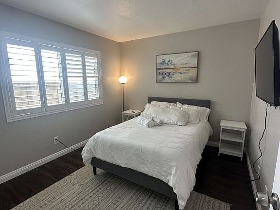 3rd image of 10220 Keoki St #3