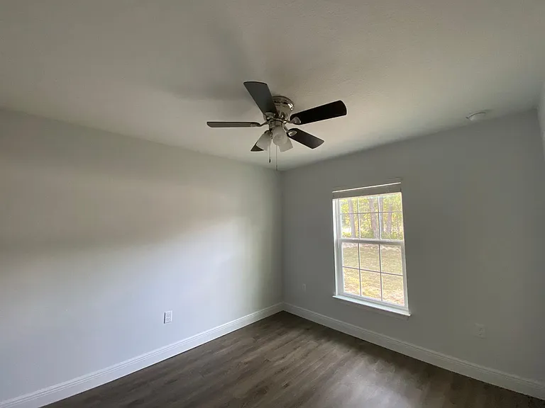 9205 N Elkcam Blvd — Photo 25