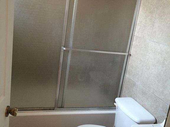 5th image of 410 Themis St APT C