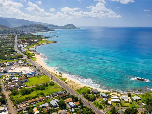84-1103 Farrington Hwy, Waianae, HI 96792