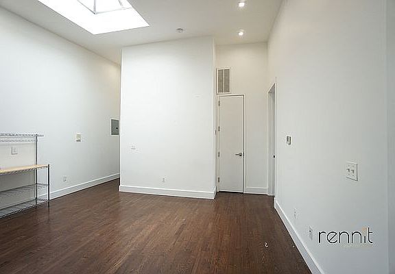 2nd image of 318 Troutman St APT 3B