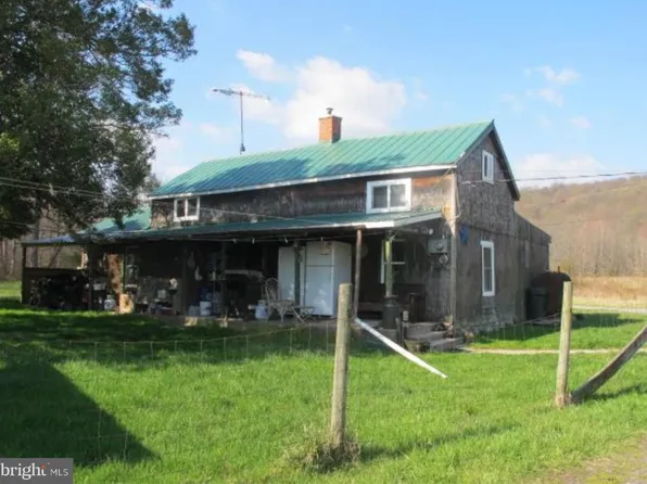 10700 Putman Rd, Thurmont, MD 21788