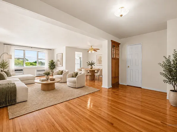 6300 Riverdale Ave APT 5A, Bronx, NY 10471