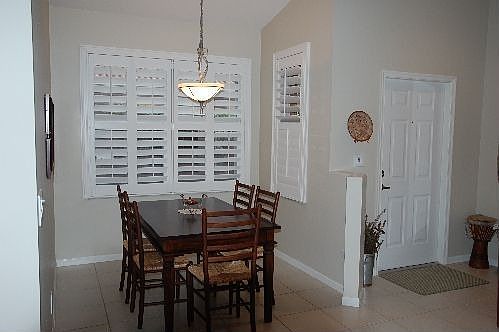 4th image of 352 Coral Trace Cir W