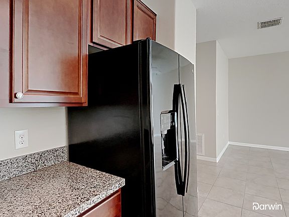 3rd image of 7241 Somerset Pond Dr