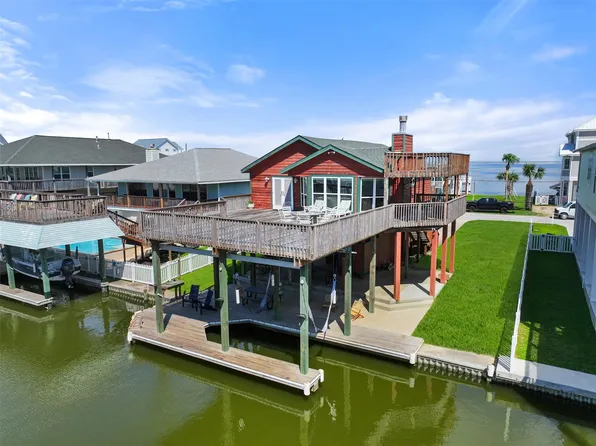 22101 Guadalupe Dr, Galveston, TX 77554