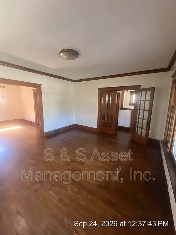 3 bed, 2.0 bath, 1344 sqft, $1,950 — Photo 2