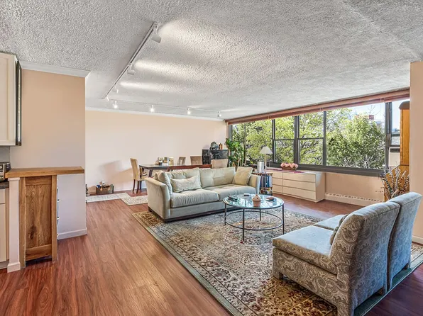 915 166th St APT 7D, Flushing, NY 11357