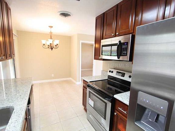 2nd image of 1100 Barbados Ave