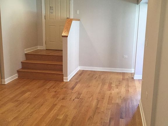 2nd image of 5653-59 N Magnolia Ave