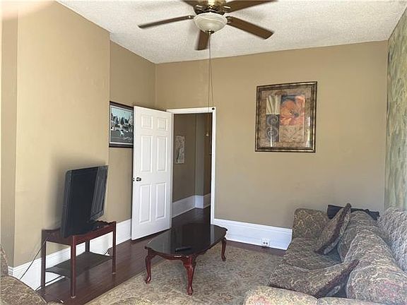 2nd image of 1232 Saint Anthony St #1232