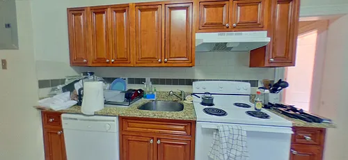 18 Euston St #5F Photo 1