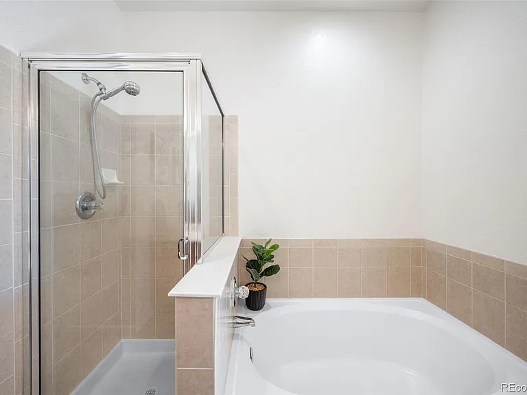 11251 Osage Cir #E — Photo 19