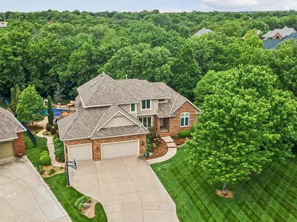 135 N Belle Terre Ct, Wichita, KS 67230