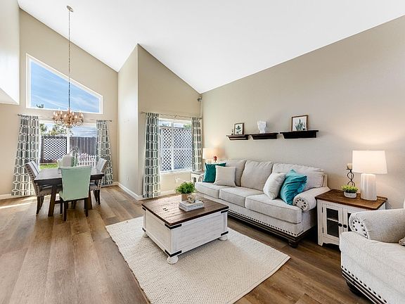 3rd image of 231 Foulkstone Way