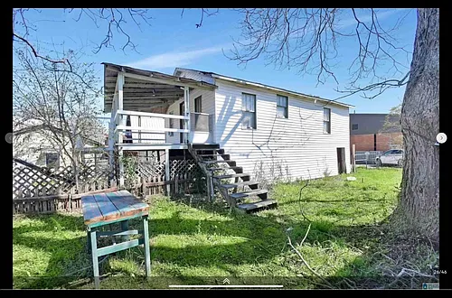 103 2nd Ave N Photo 1